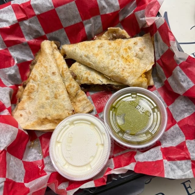 Queso Quesadilla.